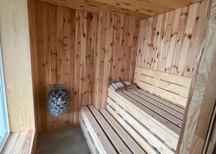 Вилла Lakeside By Bystrzyckie & Dam Загуже-Слёнске